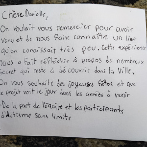 Une brique à la fois, un pas à la fois en photos